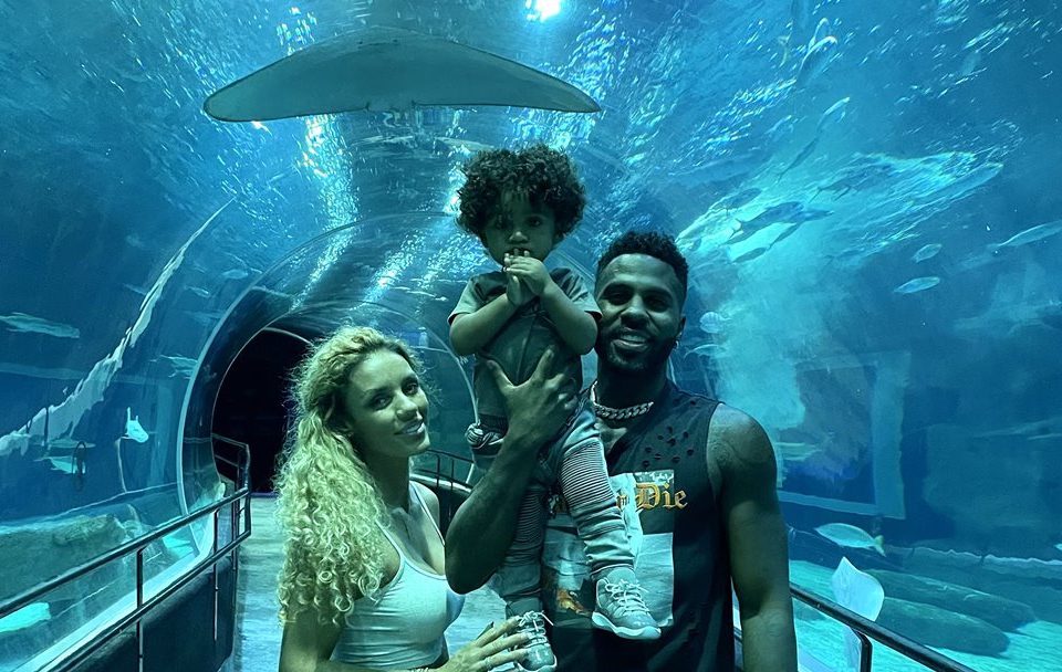 Janson Derulo visita AquaRio com a família - Foto Divulgação